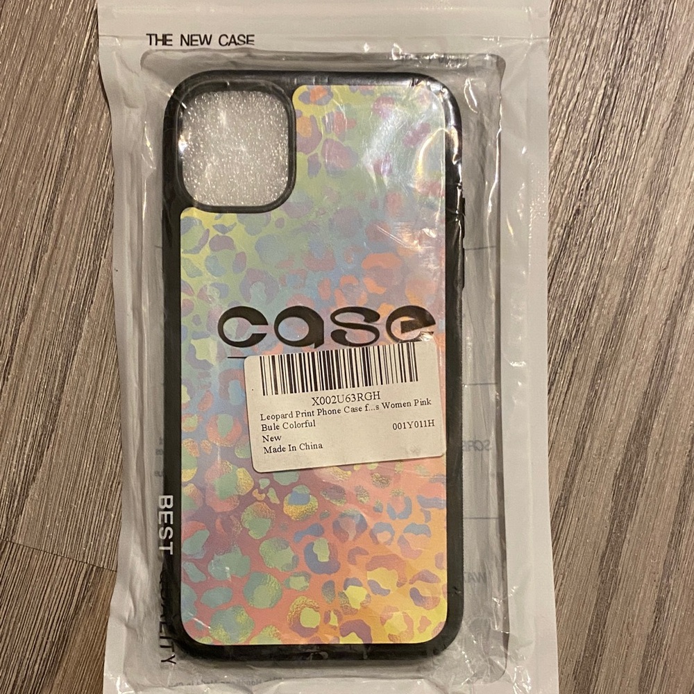 Leopard Print Phone Case - Multicolor
